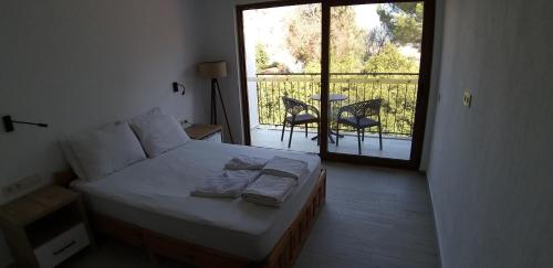 Standard Double Room with Balcony