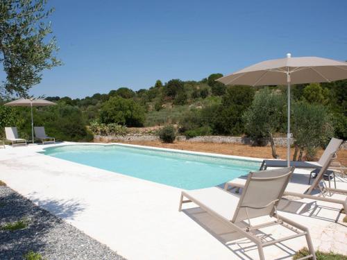 Tower House in Puglia with Pool and Charm, Cisternino (fotografie 10)