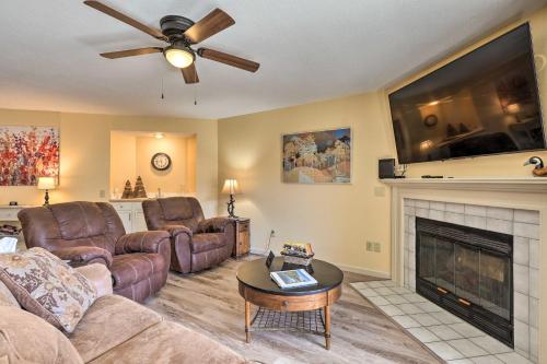 Condo with 2 King Beds and Resort Amenities in Branson - image 5