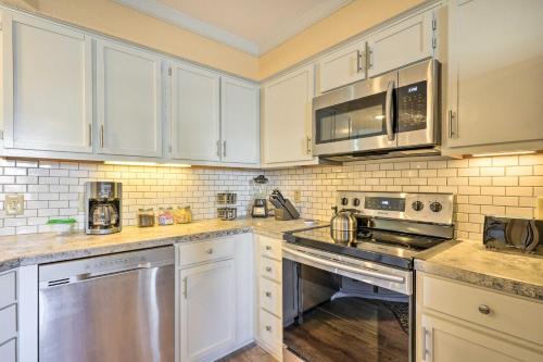 Condo with 2 King Beds and Resort Amenities in Branson - image 9