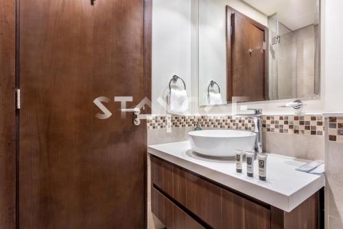 Staycae Holiday Homes - Reva - image 4