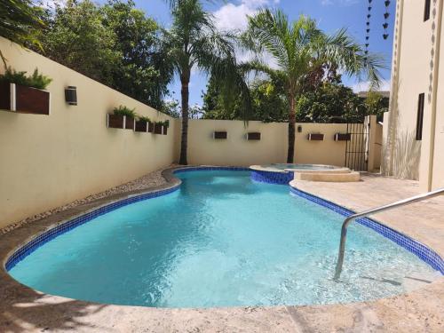 Swimming pool, Hotel La Casona MC in La Romana