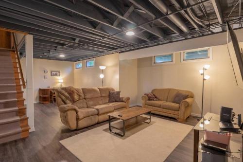 Family Home W/ 2 King, 2 Queen Beds + Game Room in Bemidji (MN)