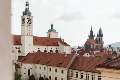 Tyn Church view central located Old Town LIL