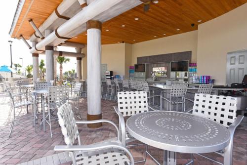 Champions Gate Resort - 8 Bed 5 Baths VILLA in Davenport, USA