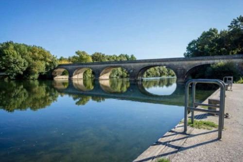 Stunning bedroom overlooking the Charente