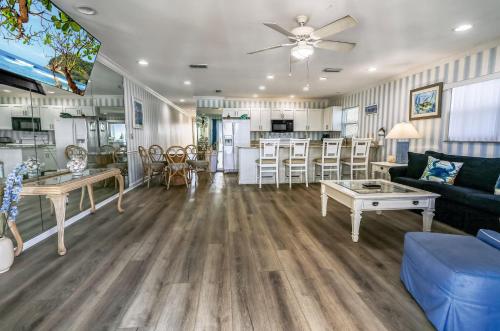 Sunset Villas 3 in Clearwater Beach, USA