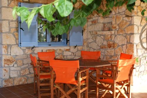Lithos stone house (Ionio holidays) - image 2