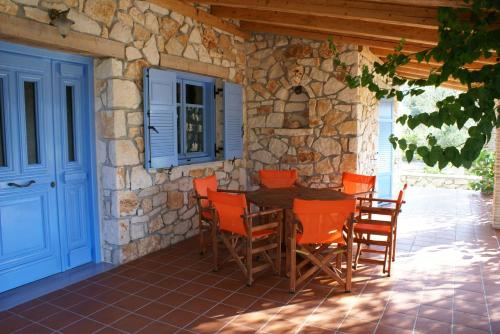 Lithos stone house (Ionio holidays) - image 4