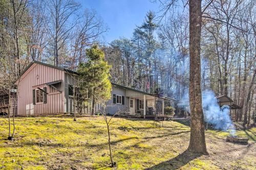 Penrose Home with Covered Deck and Fire Pit! in Penrose, USA