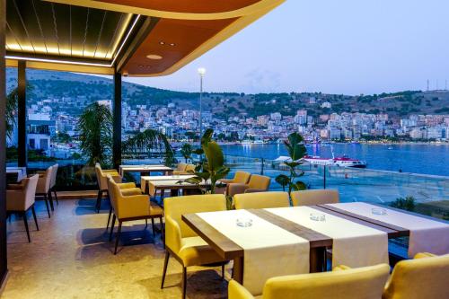 Ресторан, AlYACHT Premium Hotel in Саранда
