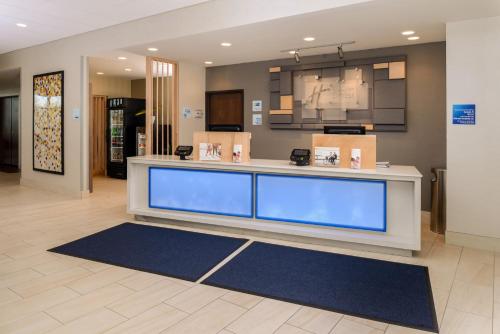 Holiday Inn Express & Suites - Moundsville, an IHG Hotel in Moundsville, USA