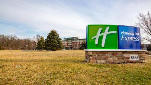 Holiday Inn Express Columbus Airport Easton