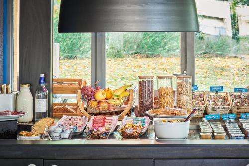 Kyriad Direct Evreux - main image