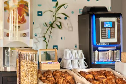 Kyriad Direct Evreux - image 12