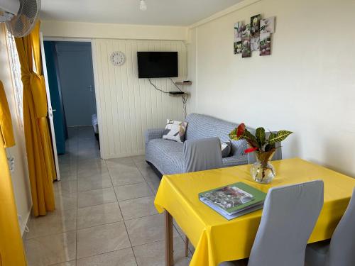 Стая за гости, Goyave-Cerise in Trois-Rivieres