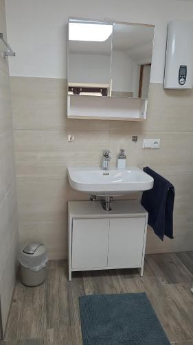 Vannas istaba, Ferienwohnung Hiemer in Bad Gronenbach