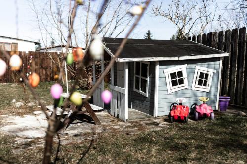 Kert, Schwarze Möwe (Schwarze Mowe) in Grambin