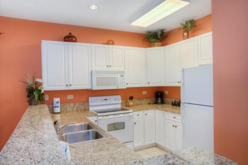 World Tour 206 Augusta by Palmetto Vacation Rentals in Myrtle Beach, USA