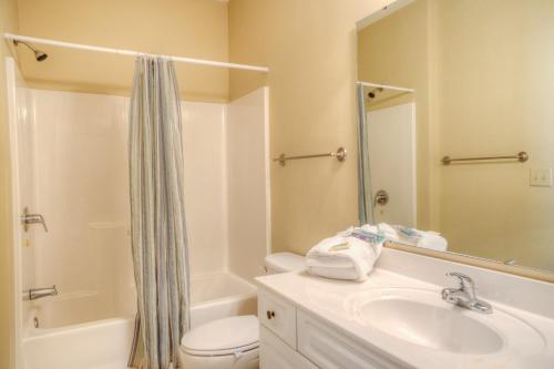World Tour 206 Augusta by Palmetto Vacation Rentals in Myrtle Beach, USA