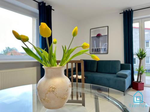 Bałtyk Apartment- Tranquil Retreat, 15 Minutes to the Sea & Gdańsk City Center