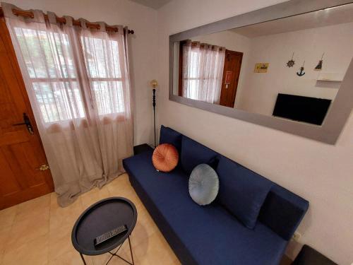 Apartament Casa del Gato Rojo , communal swimming pool , terrace with barbecue