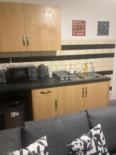 3 Bed Sea View Apartment @ 10B George Street in Nordvästra Ryde