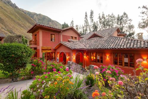 Tierra Viva Ollantaytambo - Santa Teresa