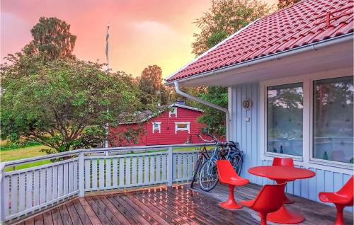 Amazing home in Hkerum with Sauna, 3 Bedrooms and WiFi - Hökerum