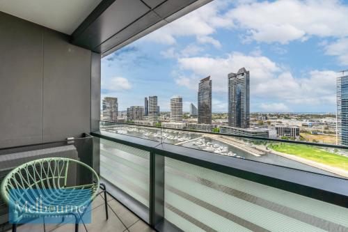 Melbourne Private Apartments - Collins Street Waterfront, Docklands