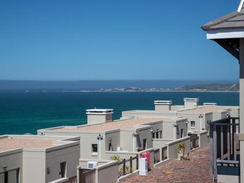 Brenton Haven Beachfront Resort