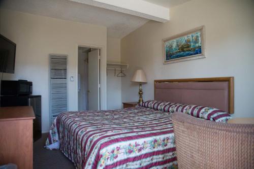 Boron Motel Room Type - King Room