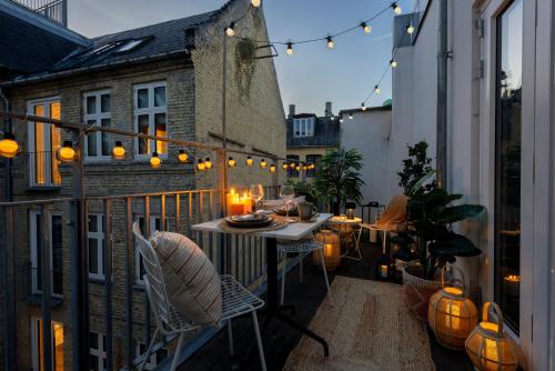 Leaves 2- Chic Apt for 8 persons in Central Copenhagen