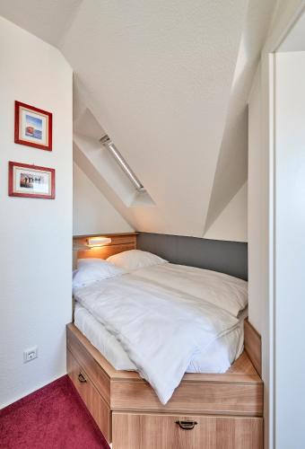 Three-Bedroom Apartment image 3