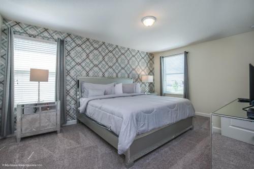 Champions Gate Resort - 5 Bed 5 Baths VILLA in Davenport, USA
