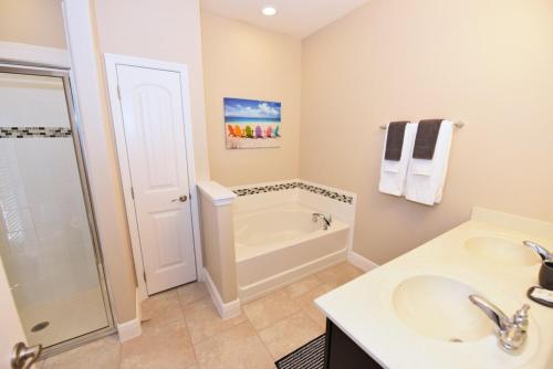 FS60893 - Solterra Resort - 5 Bed 4,5 Baths Villa in Davenport, USA
