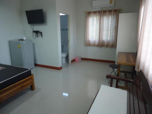 Sorn Waree Home Place – Kanchanaburi, LA