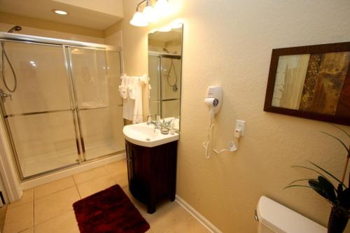 IT328 - Vista Cay Resort - 3 Bed 35 Baths Townhome - main image