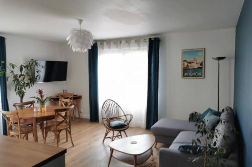 Nice cocoon with terrace in the heart of Avignon - Location saisonnière - Avignon