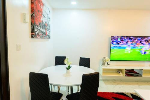 Cc & Cg Homes Luxury 4-Beds Apart Abuja-24Hrs, Abudża (zdjęcie 9)