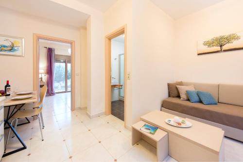 Renata's Villas - image 7