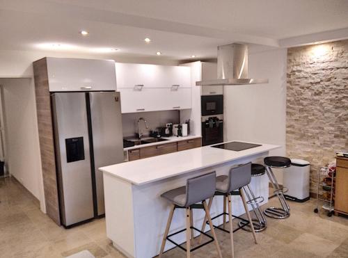 Le Chateau De La Pinede - Apartment - Juan-les-Pins