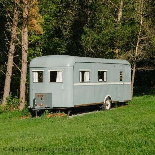 Showman's Caravan