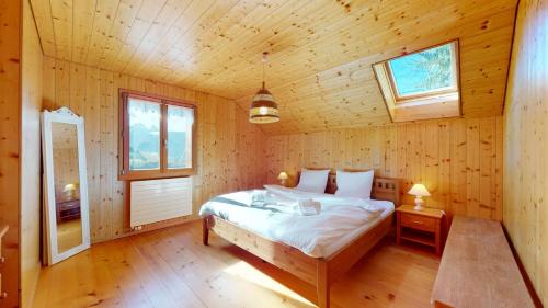 Authentic chalet with stunning views in Cerniat