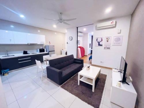 [Promo] Connected Train 2 Bedroom (ABOVE MALL) 28, Kuala Lumpur