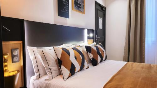 Star Champs-Elysées - image 6