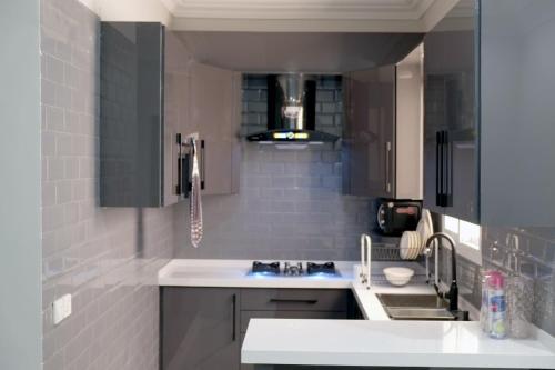 Apartment with Balcony image 10