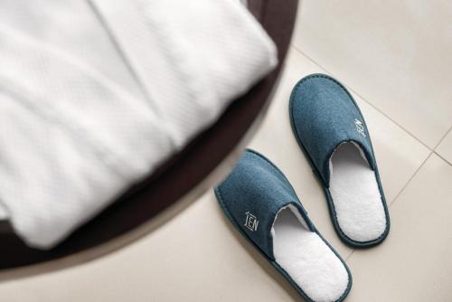 Deluxe Double Room (Free Return Airport Transfer, Complimentary Wifi) room in JEN Maldives Male by Shangri-La
