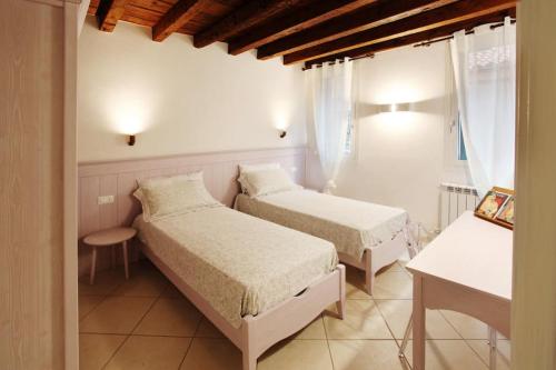 Ca' de l'Anzolo, Venice (photo 9)