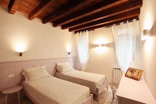 Ca' de l'Anzolo, Venice (photo 8)
